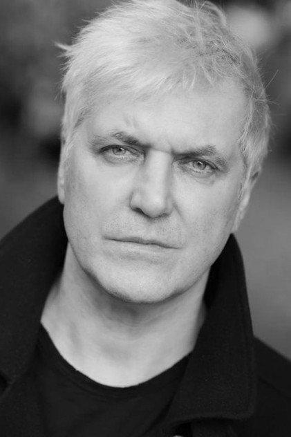 Lee Mark Jones - Actor Profile Photo