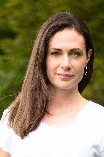 Lindsey Chapman - Actor Profile Photo
