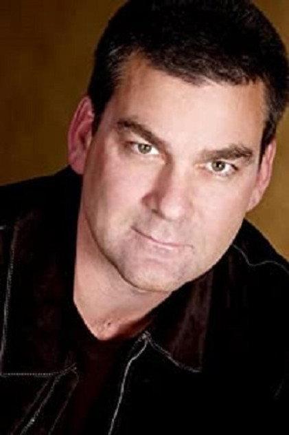 Bob Hoge - Actor Profile Photo