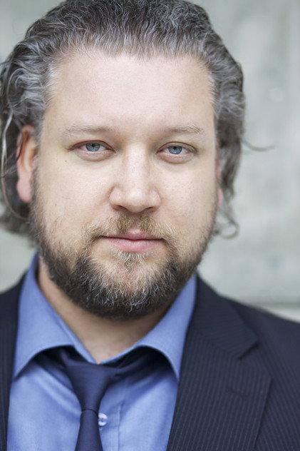 Sierk Radzei - Actor Profile Photo