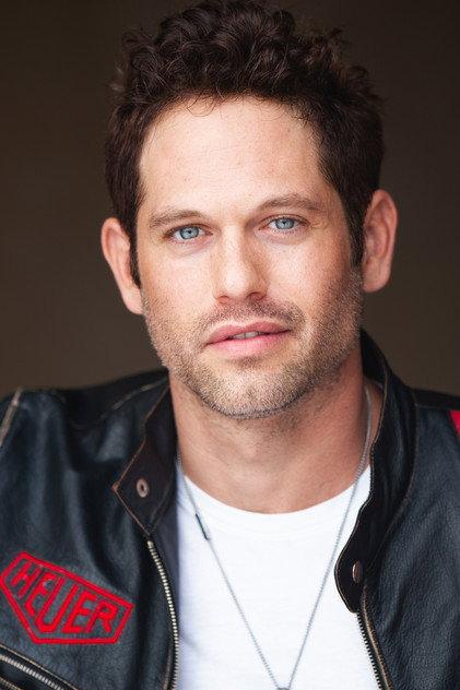 Nick Mathews - Actor Profile Photo