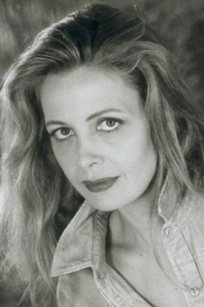 Eloïse Beaune - Actor Profile Photo