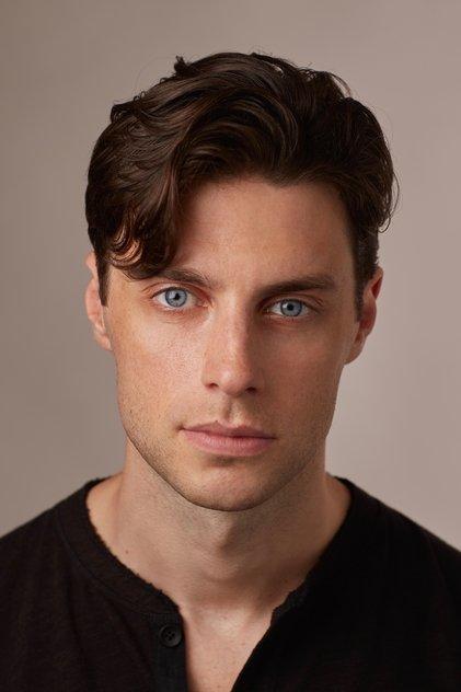 Tom Sharp - Actor Profile Photo