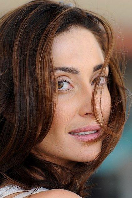 Lena Georgas - Actor Profile Photo