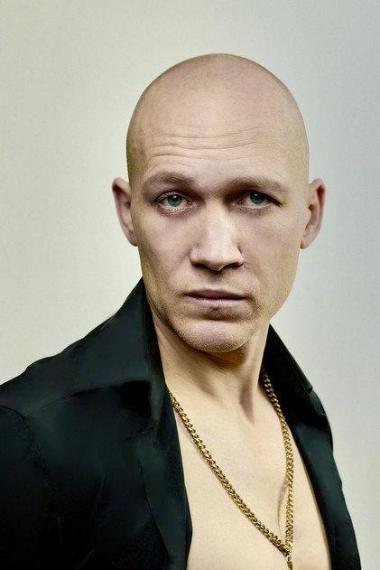 Bartosz Mikulak - Actor Profile Photo