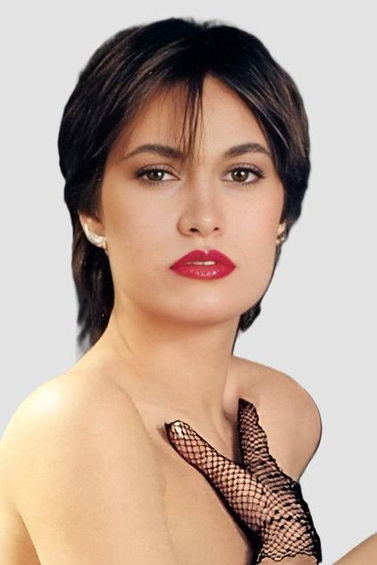 Eva Lyberten - Actor Profile Photo