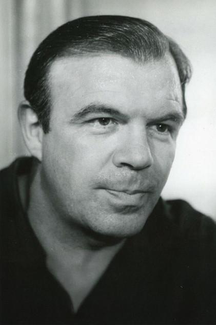Jess Hahn - Actor Profile Photo