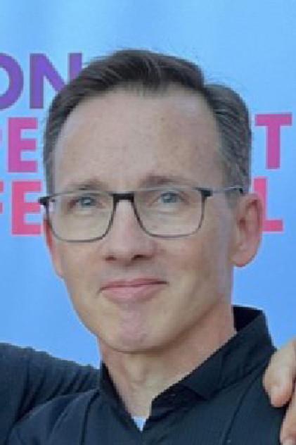Vince Hobart Smith - Actor Profile Photo