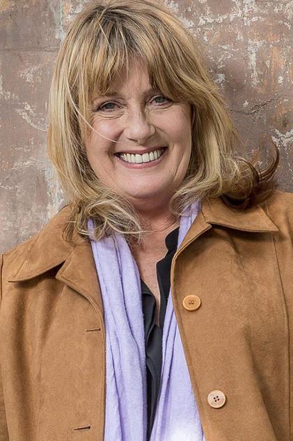 Debra Byrne - Actor Profile Photo