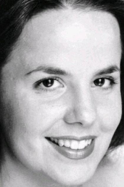Tamsin Coombs - Actor Profile Photo