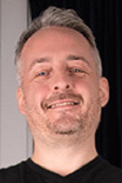 Julian August - Actor Profile Photo