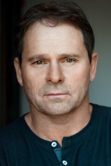 Mike Mitchell - Actor Profile Photo