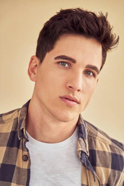 Mike Manning - Actor Profile Photo