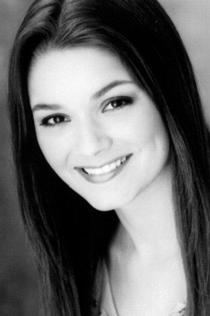 Lauren Leech - Actor Profile Photo