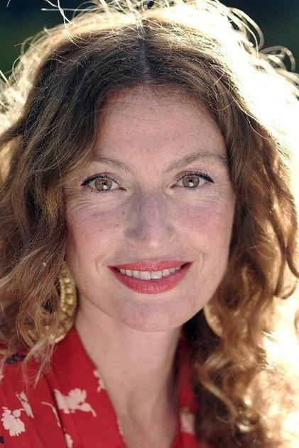 Aurélie Saada - Actor Profile Photo