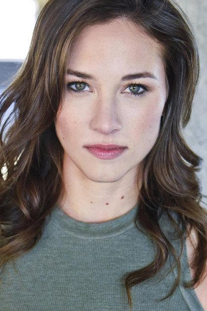 Rosslyn Luke - Actor Profile Photo