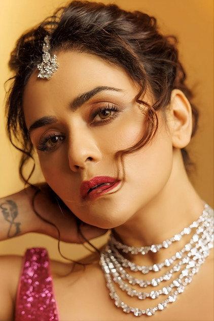 Amruta Khanvilkar - Actor Profile Photo