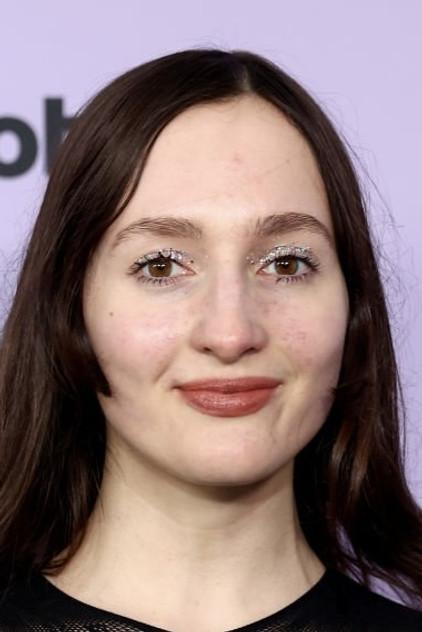 Lea Rose Sebastianis - Actor Profile Photo