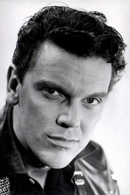 Folke Sundquist - Actor Profile Photo