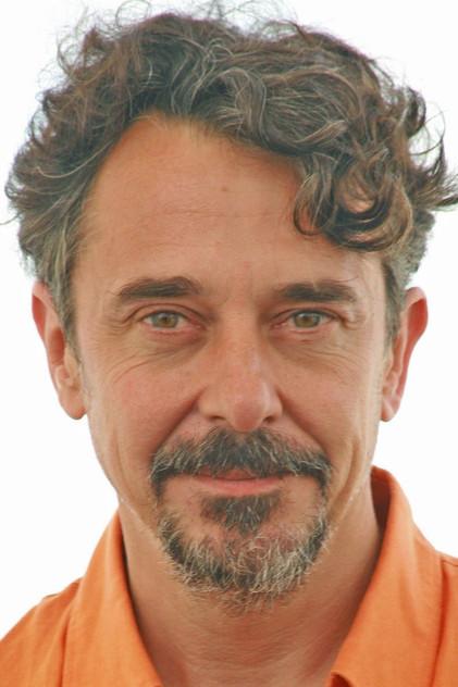 Pere Ponce - Actor Profile Photo