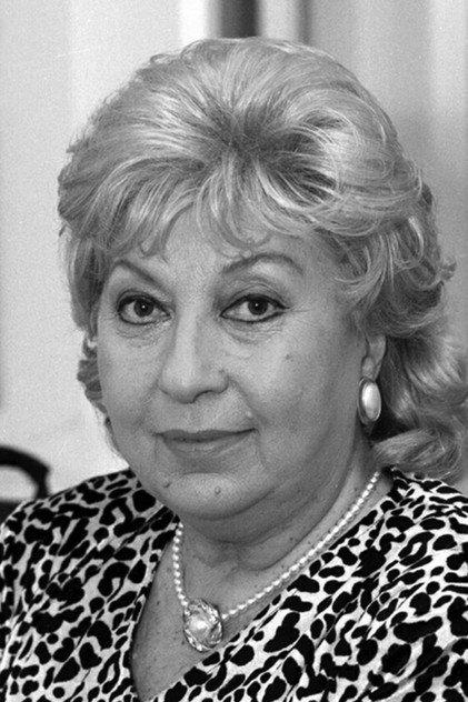 Magda Paveleková - Actor Profile Photo