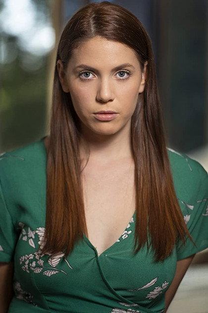 Caitlyn Leo - Actor Profile Photo