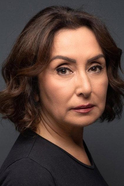 Nükhet Akkaya - Actor Profile Photo