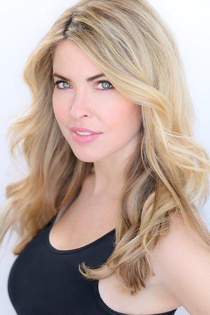 Nicole Andrews - Actor Profile Photo