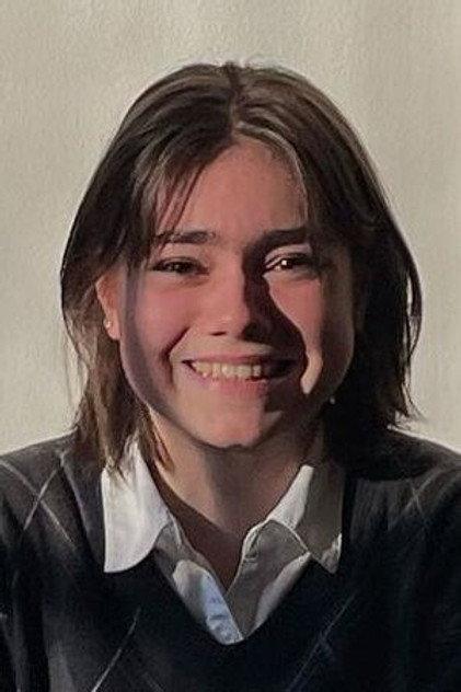 Nelle De Veer - Actor Profile Photo