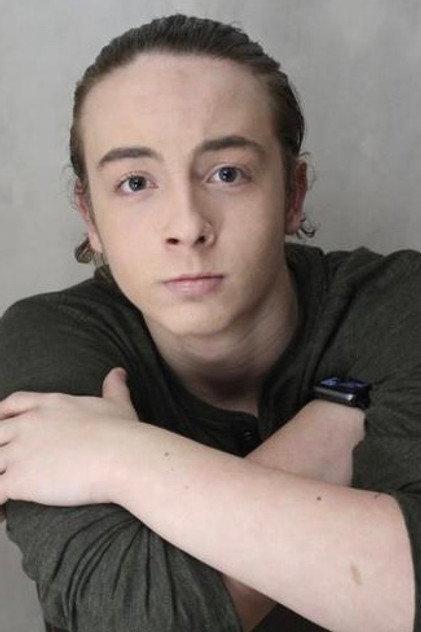 Ethan Stutheit - Actor Profile Photo