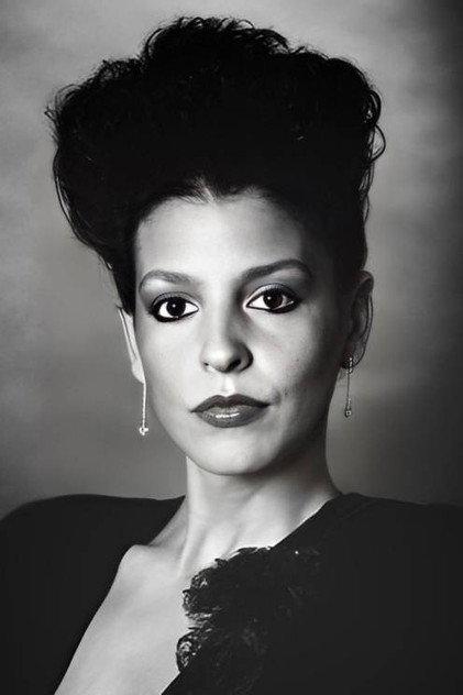 Lisa Saxton - Actor Profile Photo