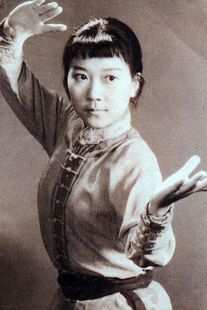 Maggie Lam Chuen - Actor Profile Photo