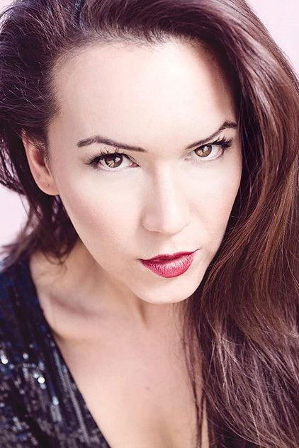Simone Bailly - Actor Profile Photo