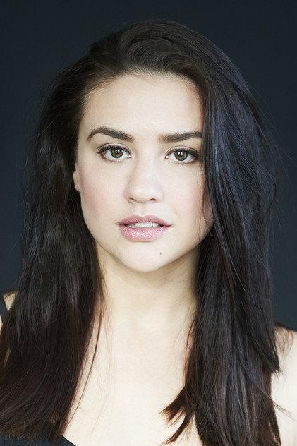 Gwenlyn Cumyn - Actor Profile Photo