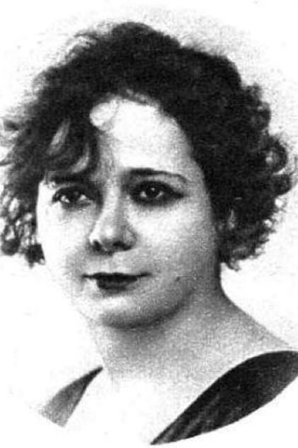 Amalia Sánchez Ariño - Actor Profile Photo