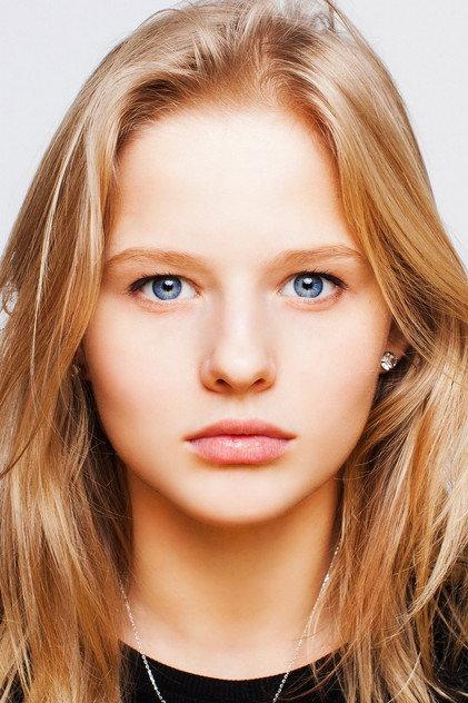 Aleksandra Bortich - Actor Profile Photo