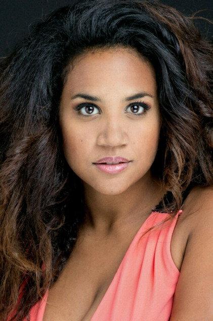 María Cruickshank - Actor Profile Photo