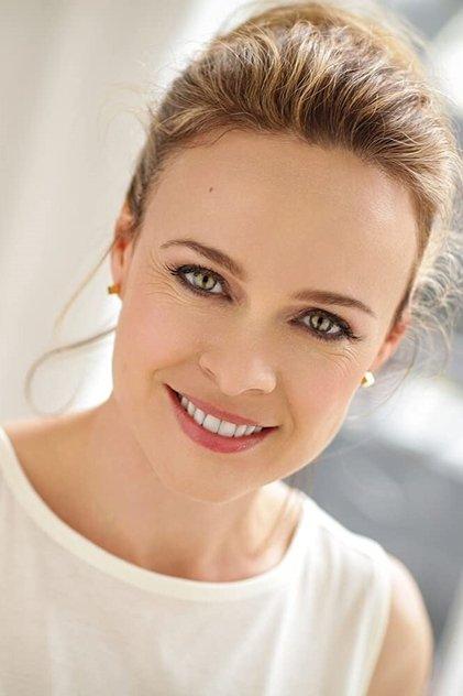 Tami Stronach - Actor Profile Photo
