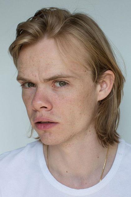 Alexander Schuster - Actor Profile Photo