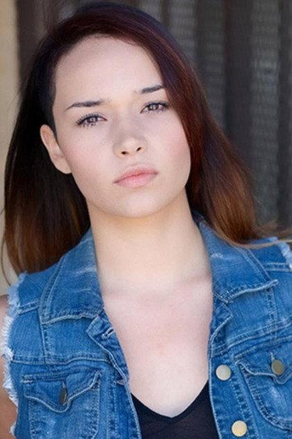 Samm Wiechec - Actor Profile Photo