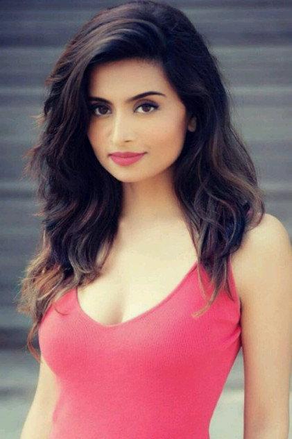Elisha Kriis - Actor Profile Photo