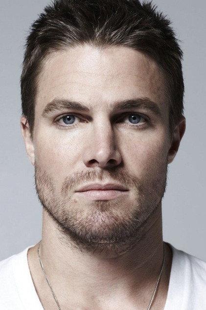 Stephen Amell - Actor Profile Photo