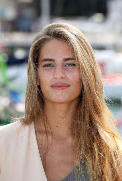 Solène Hébert - Actor Profile Photo