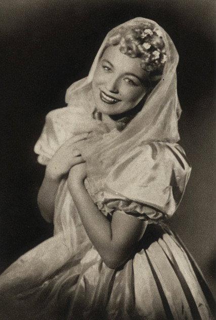 Sylva Langová - Actor Profile Photo