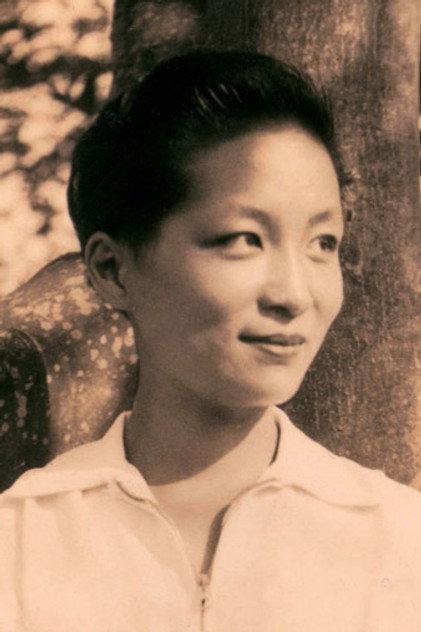 Esther Eng - Actor Profile Photo