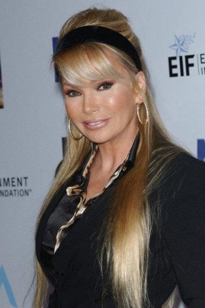 Suzan Hughes - Actor Profile Photo
