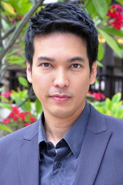 Ravit Terdwong - Actor Profile Photo