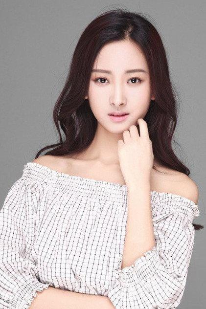 Dai Wenwen - Actor Profile Photo