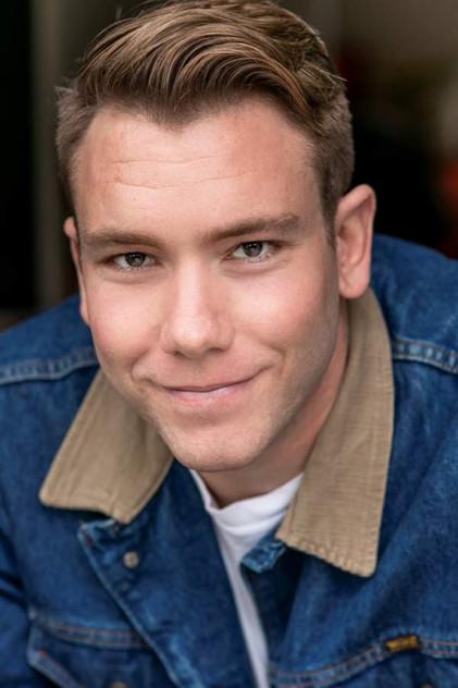 Logan Cole - Actor Profile Photo