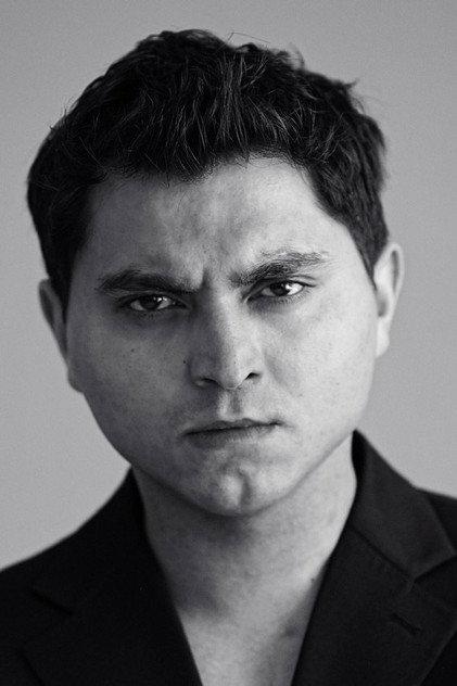 Eltekin Khan - Actor Profile Photo
